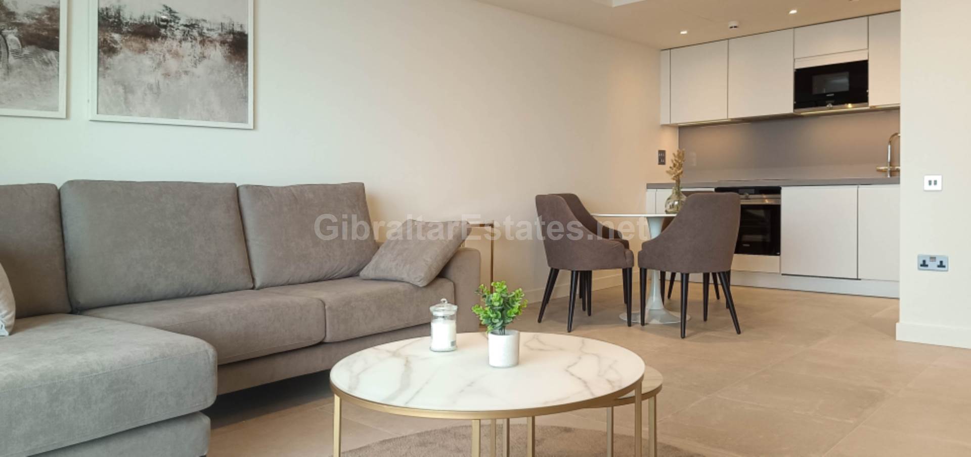 Eurocity Carrara, Image 2
