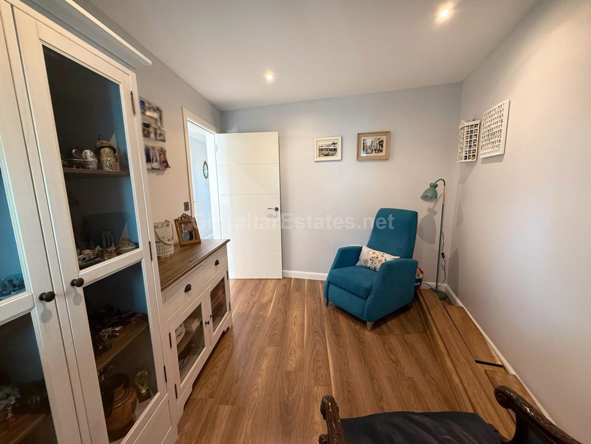 Cumberland Terraces, Image 11