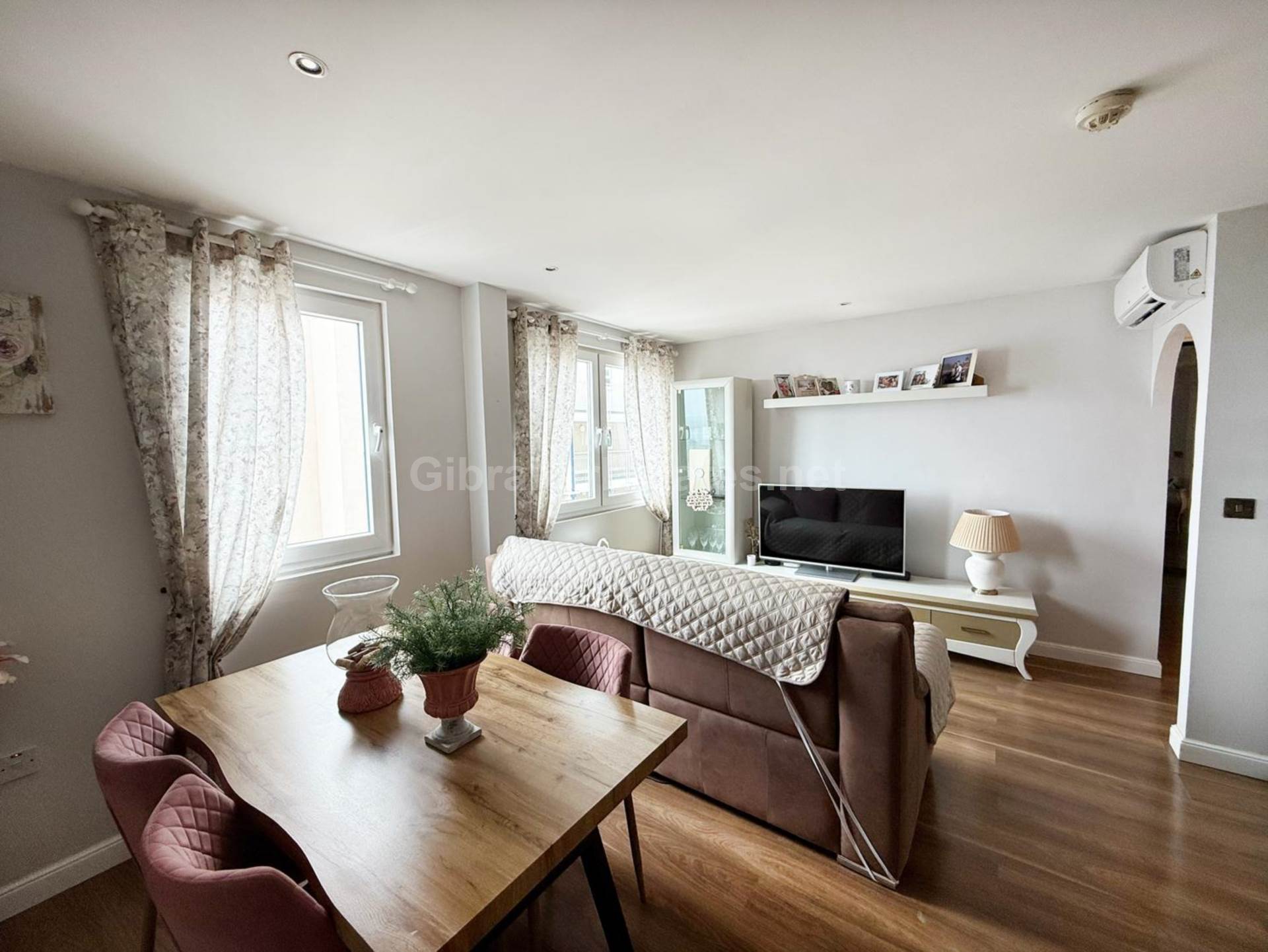 Cumberland Terraces, Image 4