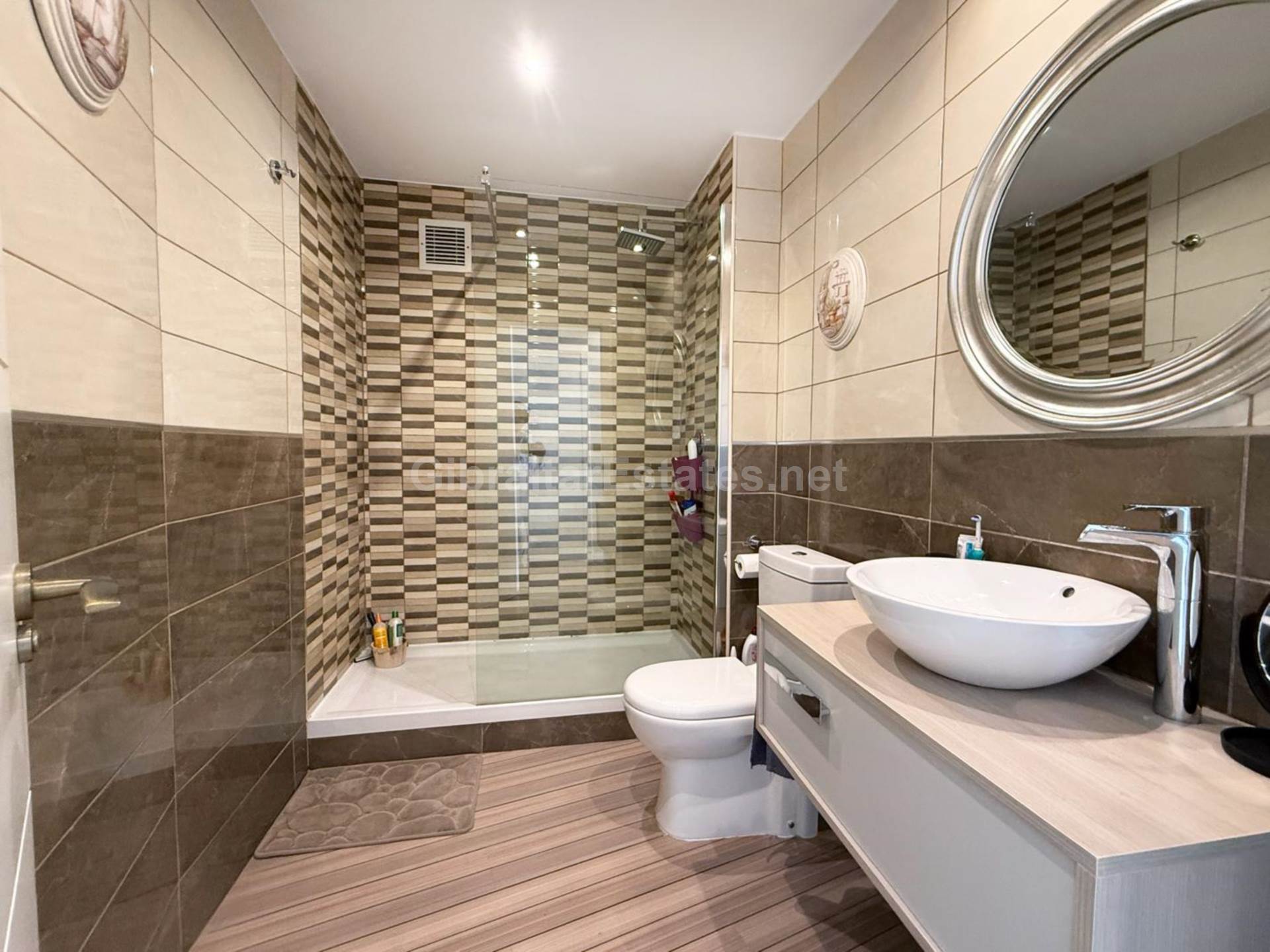 Cumberland Terraces, Image 5