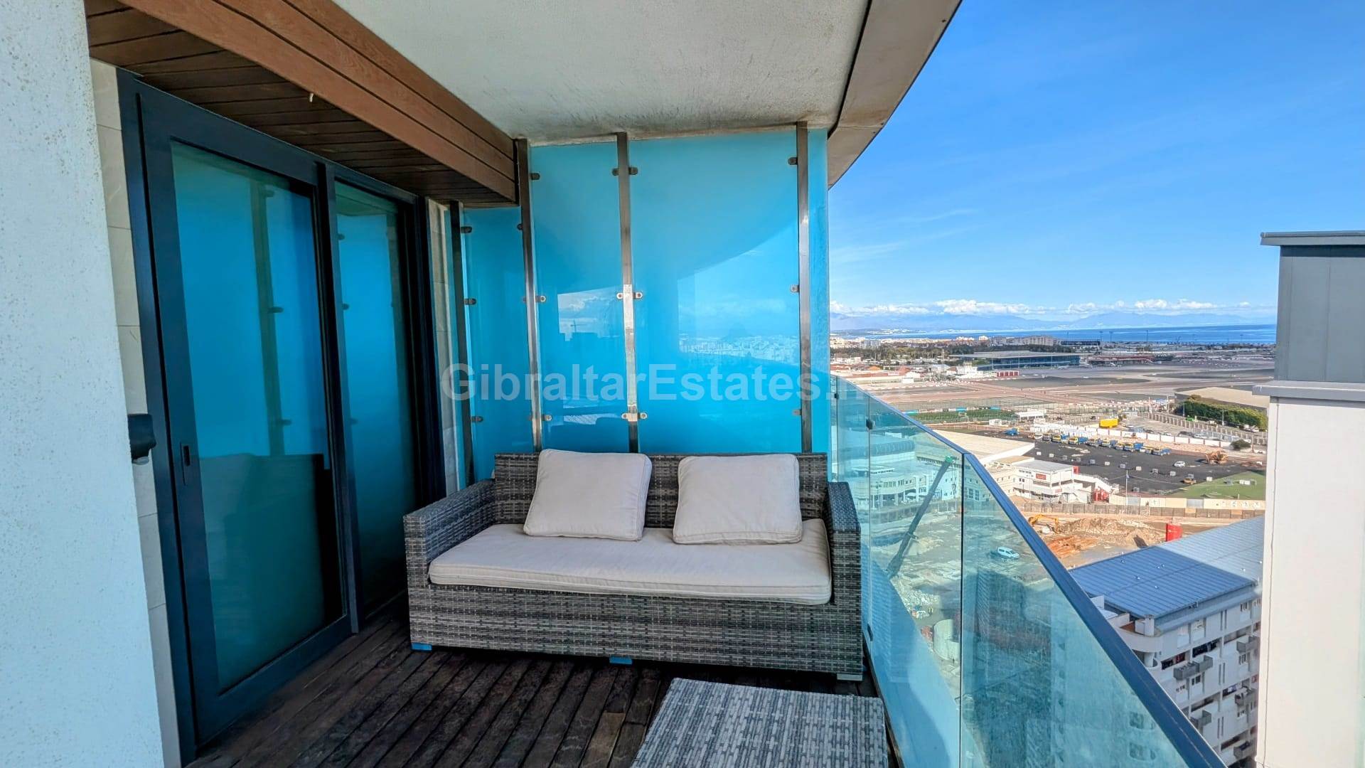 Penthouse, Ocean Village, Image 22