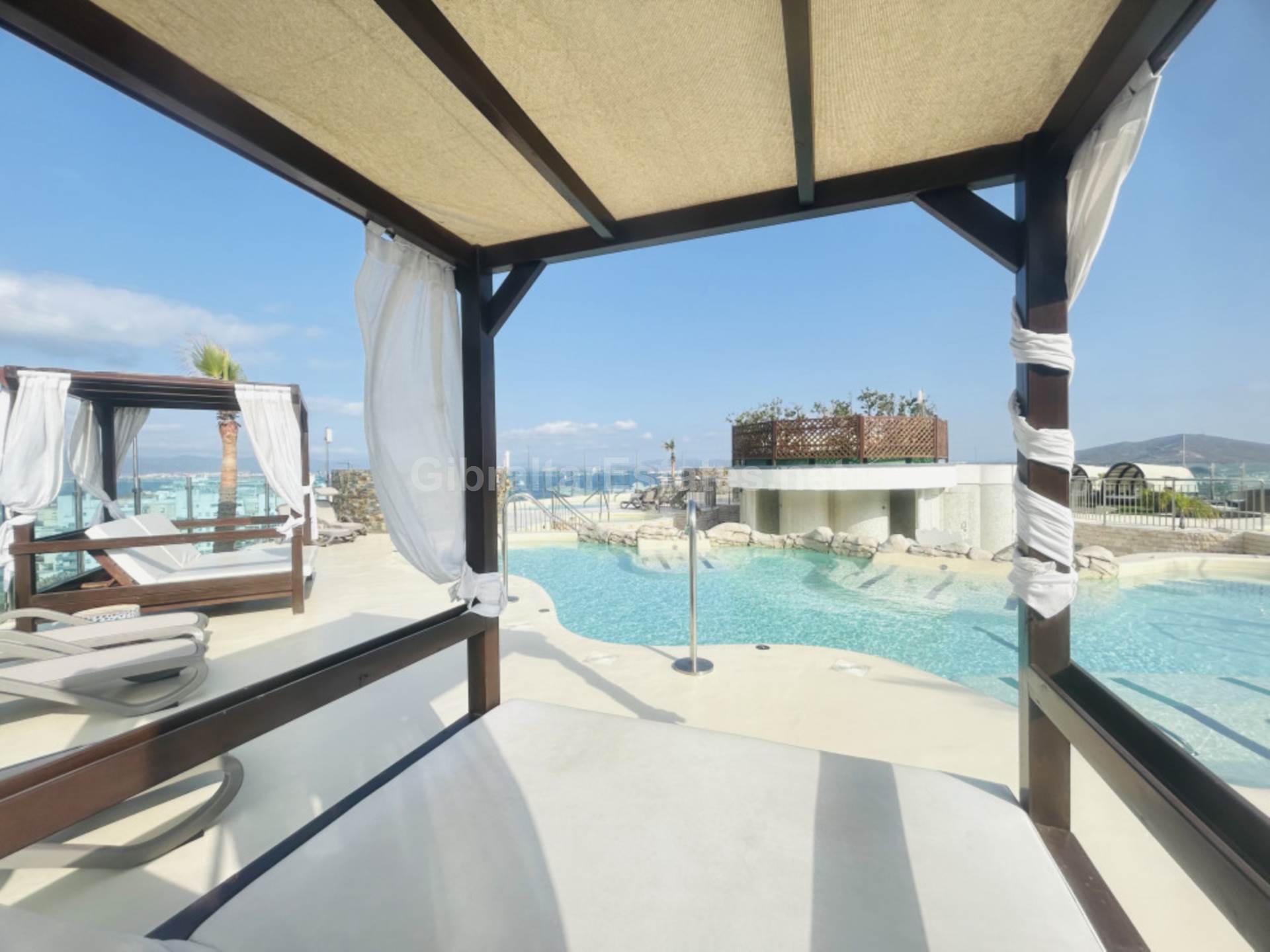 Penthouse, Ocean Village, Image 24