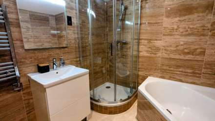 Penthouse, Ocean Village, Image 17