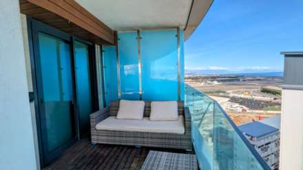Penthouse, Ocean Village, Image 22
