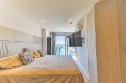 Majestic Penthouse Ocean Village, Image 7