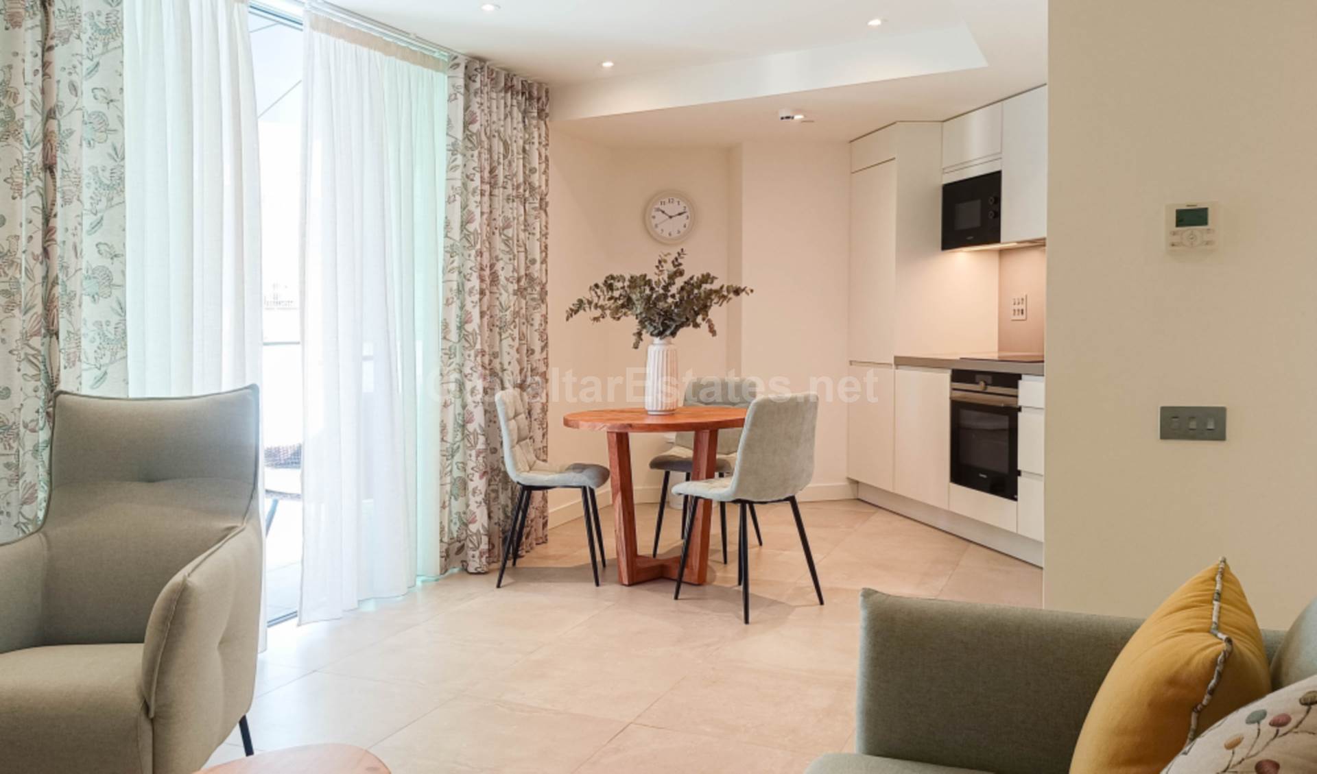 Eurocity Murano, Image 2