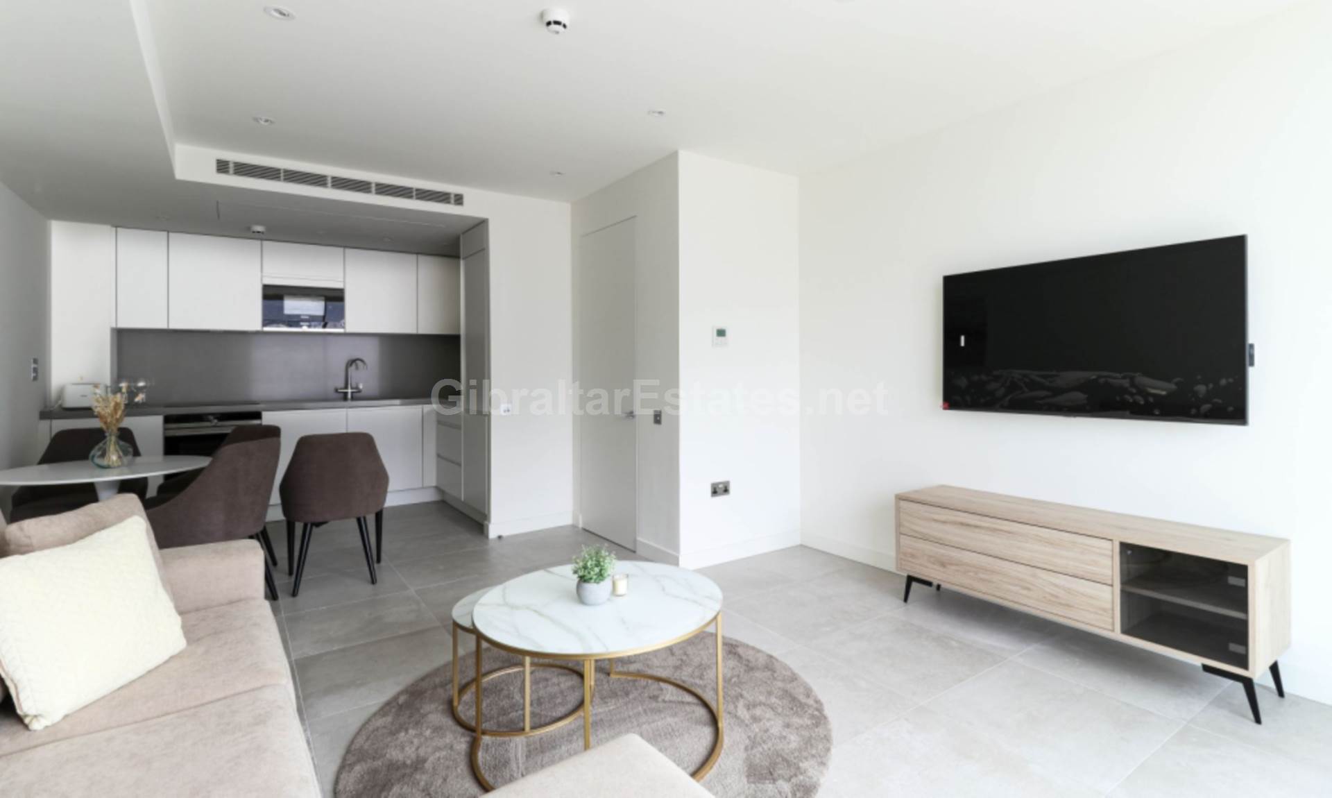 Eurocity Carrara, Image 2