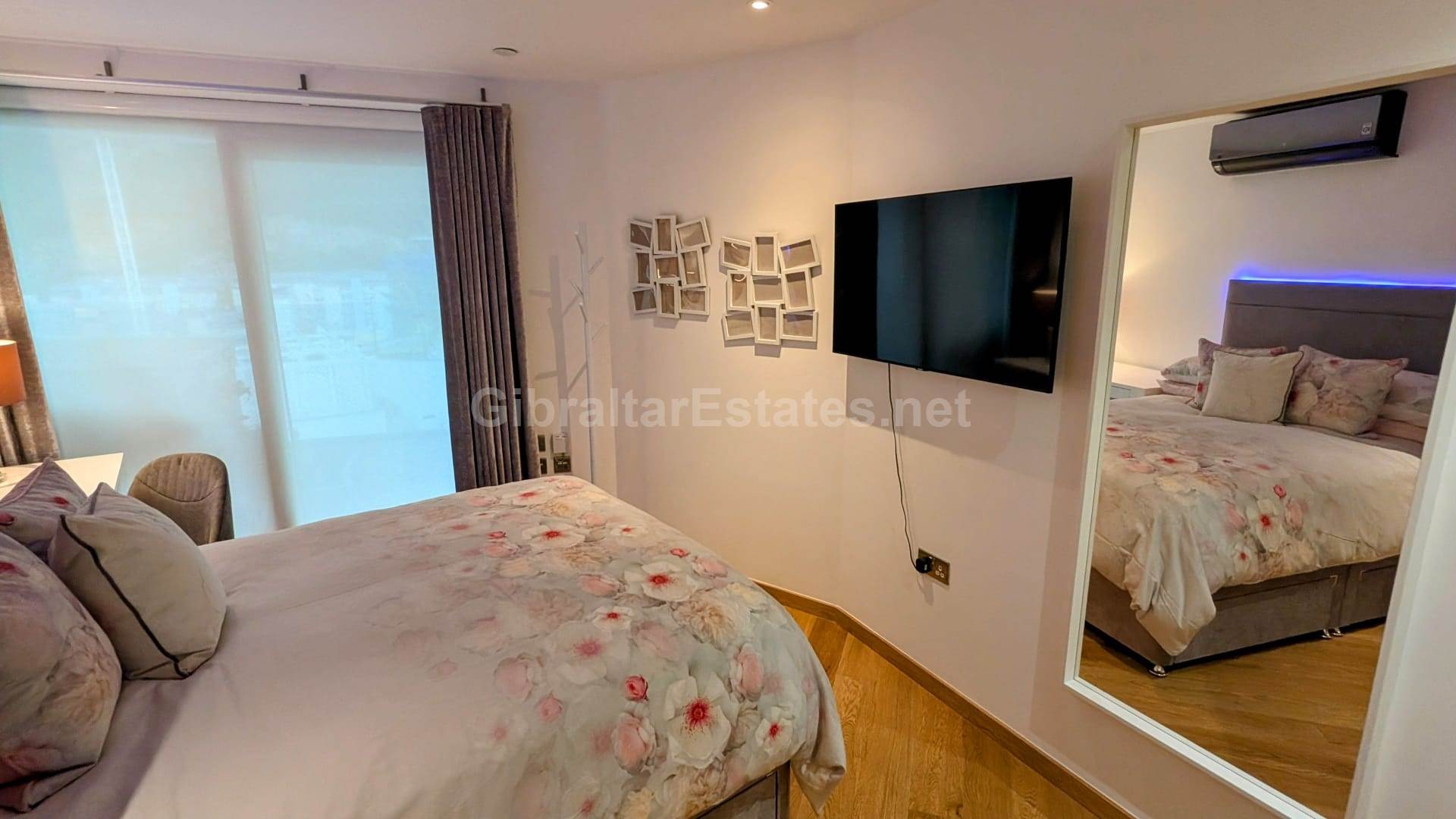 Ocean Spa Plaza, Gibraltar, Image 18