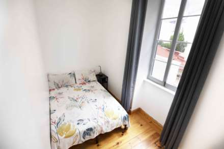 Upper Town /   Private Parking with Direct Access to the Property, Image 14