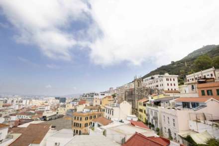 Upper Town /   Private Parking with Direct Access to the Property, Image 23