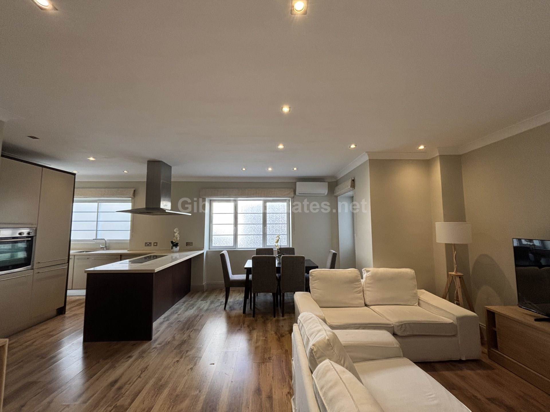 South Barrack Road, South District, Image 1