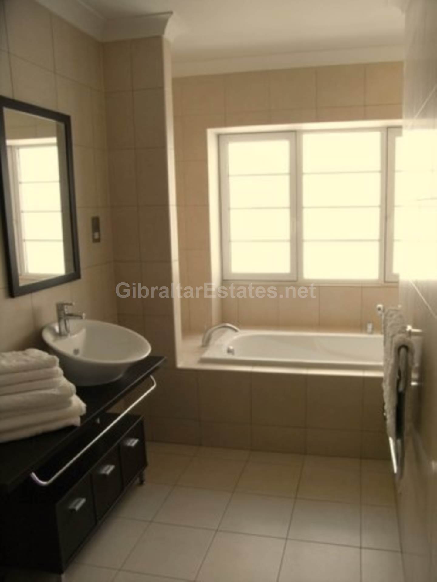 South Barrack Road, South District, Image 7