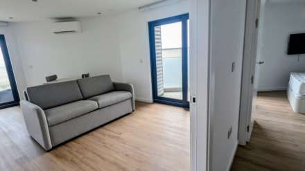 Victory Suites, Image 3