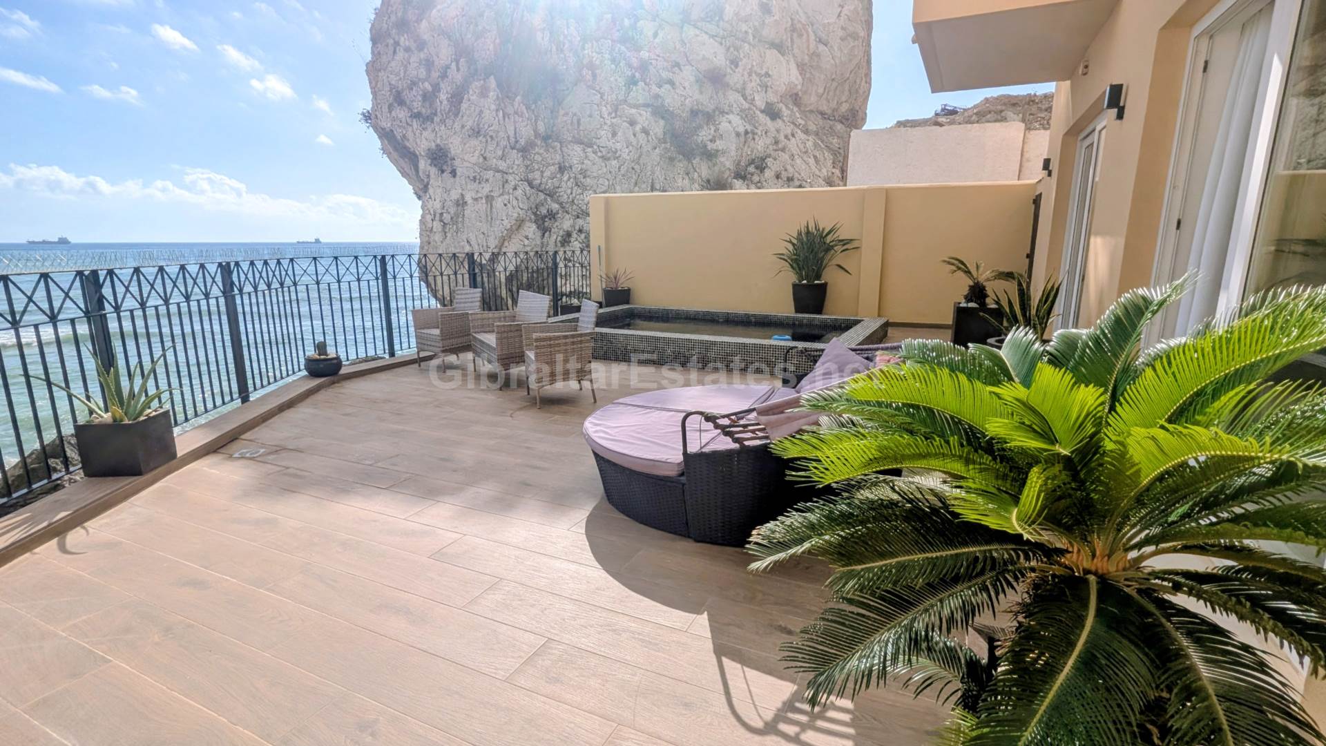 Catalan Bay, Image 3