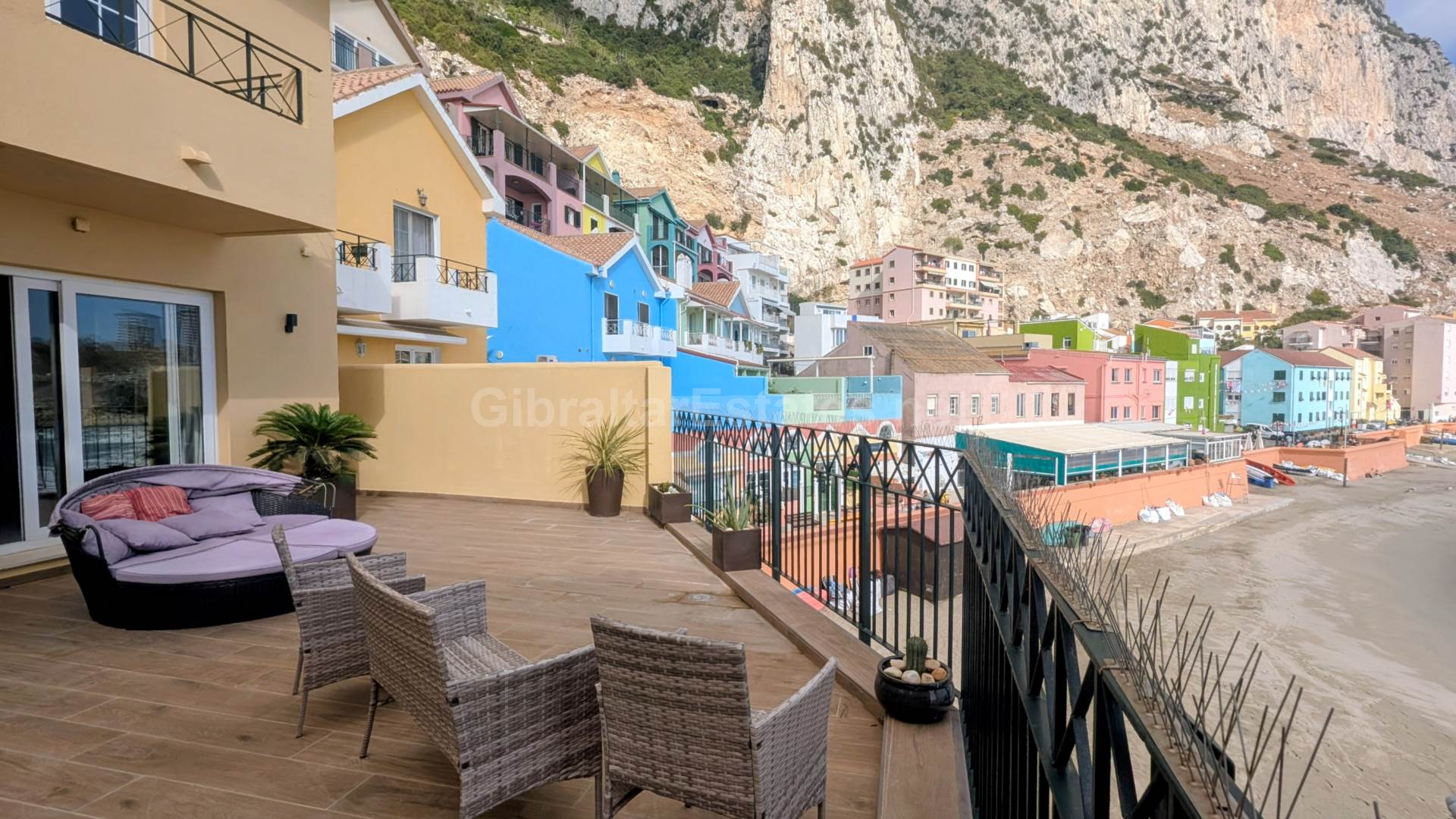 Catalan Bay, Image 4