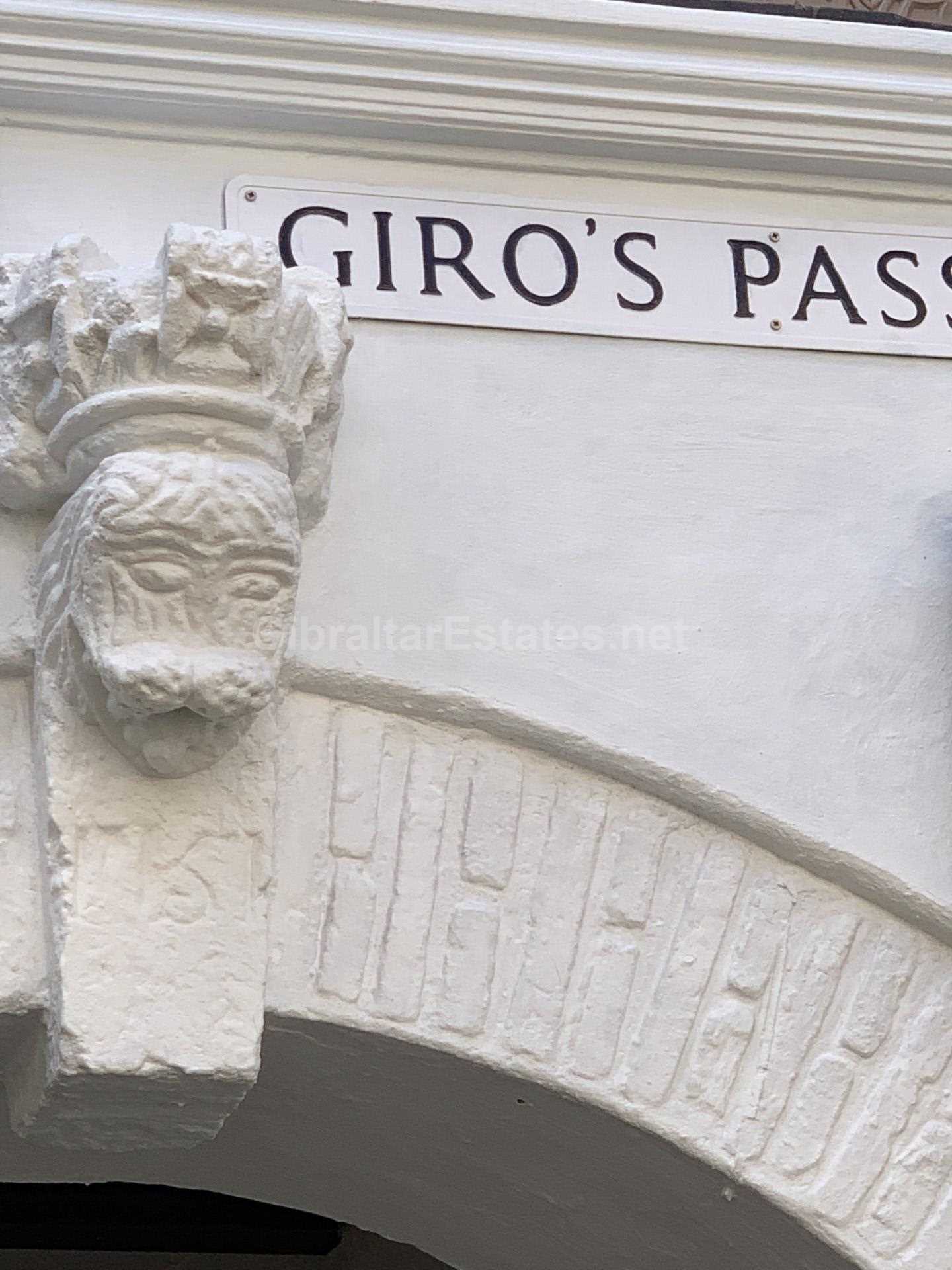 Magnificent Penthouse - Town Center, Image 10