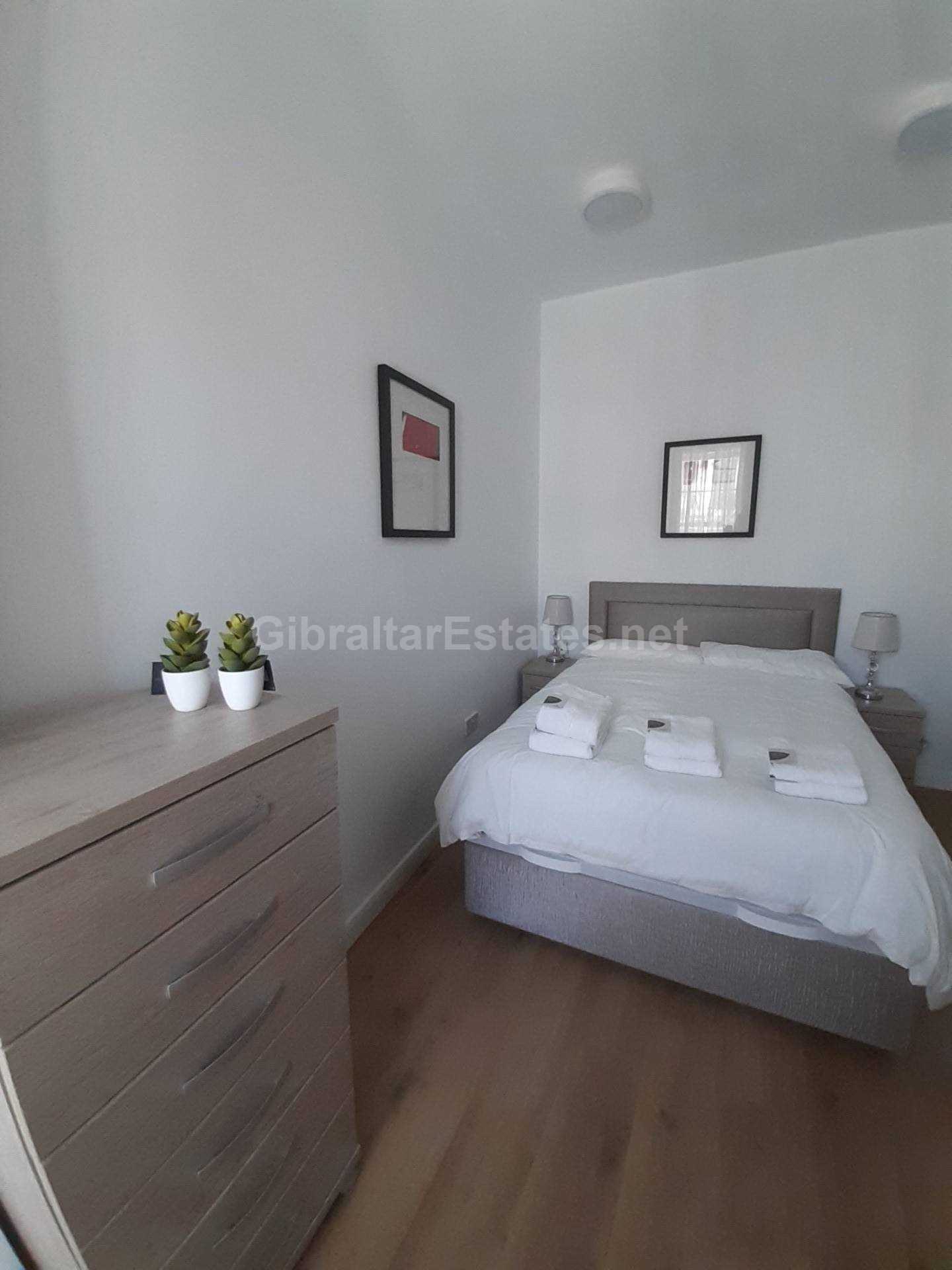 Main Street, Image 4