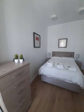 Main Street, Image 4