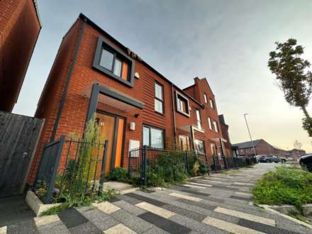 Amersham Park Road, Salford, M6 5TQ