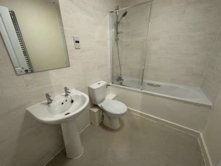 Amersham Park Road, Salford, M6 5TQ, Image 10