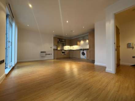 XQ7, Taylorson Street South, Salford Quays, M5 3FY, Image 3