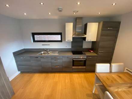 Canal Point, 1 New Union Street, Ancoats, Manchester, M4 6BS, Image 6