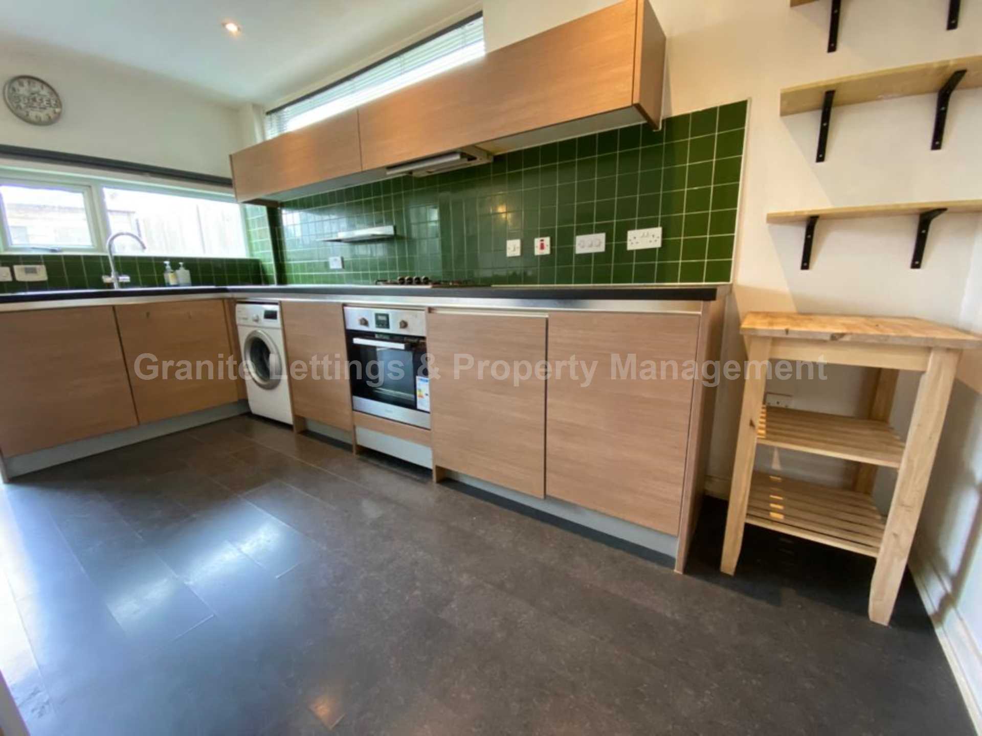 Bell Crescent, Beswick, Manchester, M11 3UA, Image 9