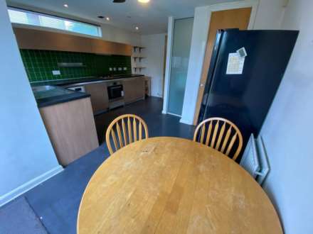 Bell Crescent, Beswick, Manchester, M11 3UA, Image 10