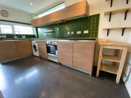 Bell Crescent, Beswick, Manchester, M11 3UA, Image 9