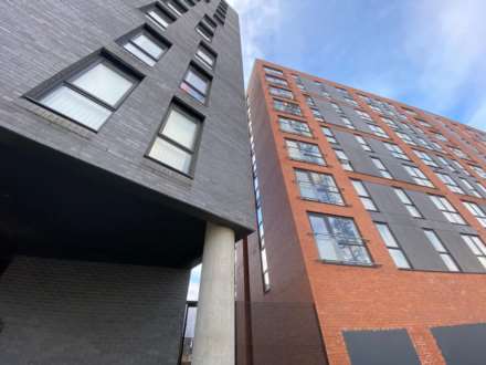 Lowry Wharf, The Riley Building, Derwent Street, Salford, M5 4TA