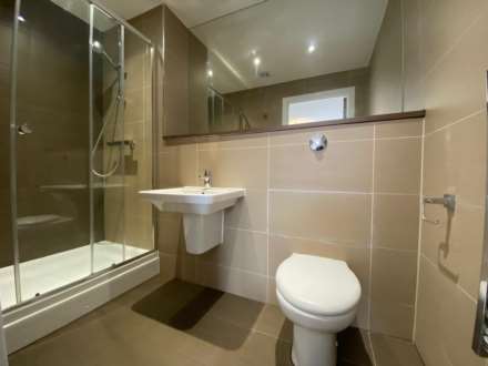 Lowry Wharf, The Riley Building, Derwent Street, Salford, M5 4TA, Image 9