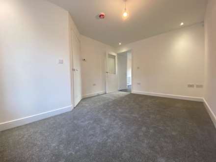 Preserve Avenue, Droylsden, Manchester, M43 6UN, Image 4
