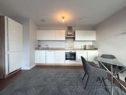 Riley Building, Lowry Wharf, Derwent Street, Salford, M5 4TA, Image 4