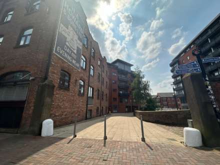 Junction Works, 40 Ducie Street, Northern Quarter, Manchester, M1 2DF, Image 1