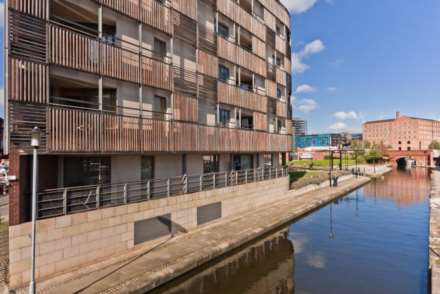 2 Bedroom Apartment, Vantage Quay, 5 Brewer Street, Northern Quarter, M1 2ER