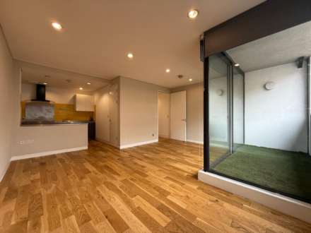 The Burton Building, 90-94 Oldham Street, Northern Quarter, Manchester, M4 1LJ, Image 4