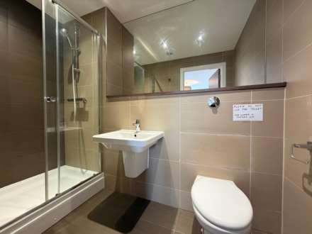 Lowry Wharf, The Riley Building, Derwent Street, Salford, M5 4TA, Image 9