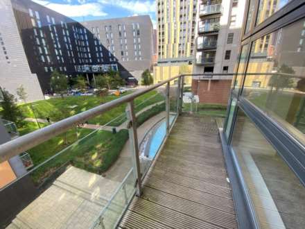 Barton Place, 3 Hornbeam Way, Green Quarter, Manchester, M4 4AT, Image 8