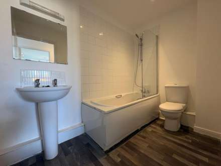 Lauderdale Crescent, Plymouth Grove, Manchester, M13 9FD, Image 16