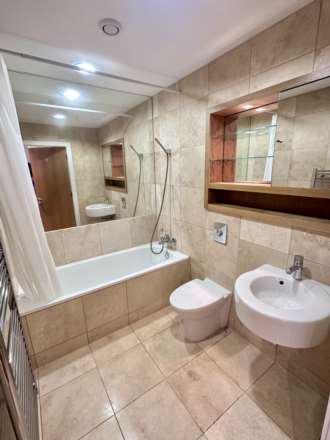 Vantage Quay, 5 Brewer Street, Northern Quarter, Manchester, M1 2ER, Image 17