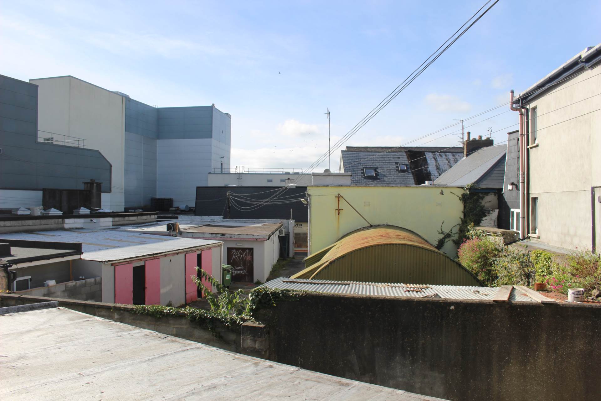 Kph, Ashe Street