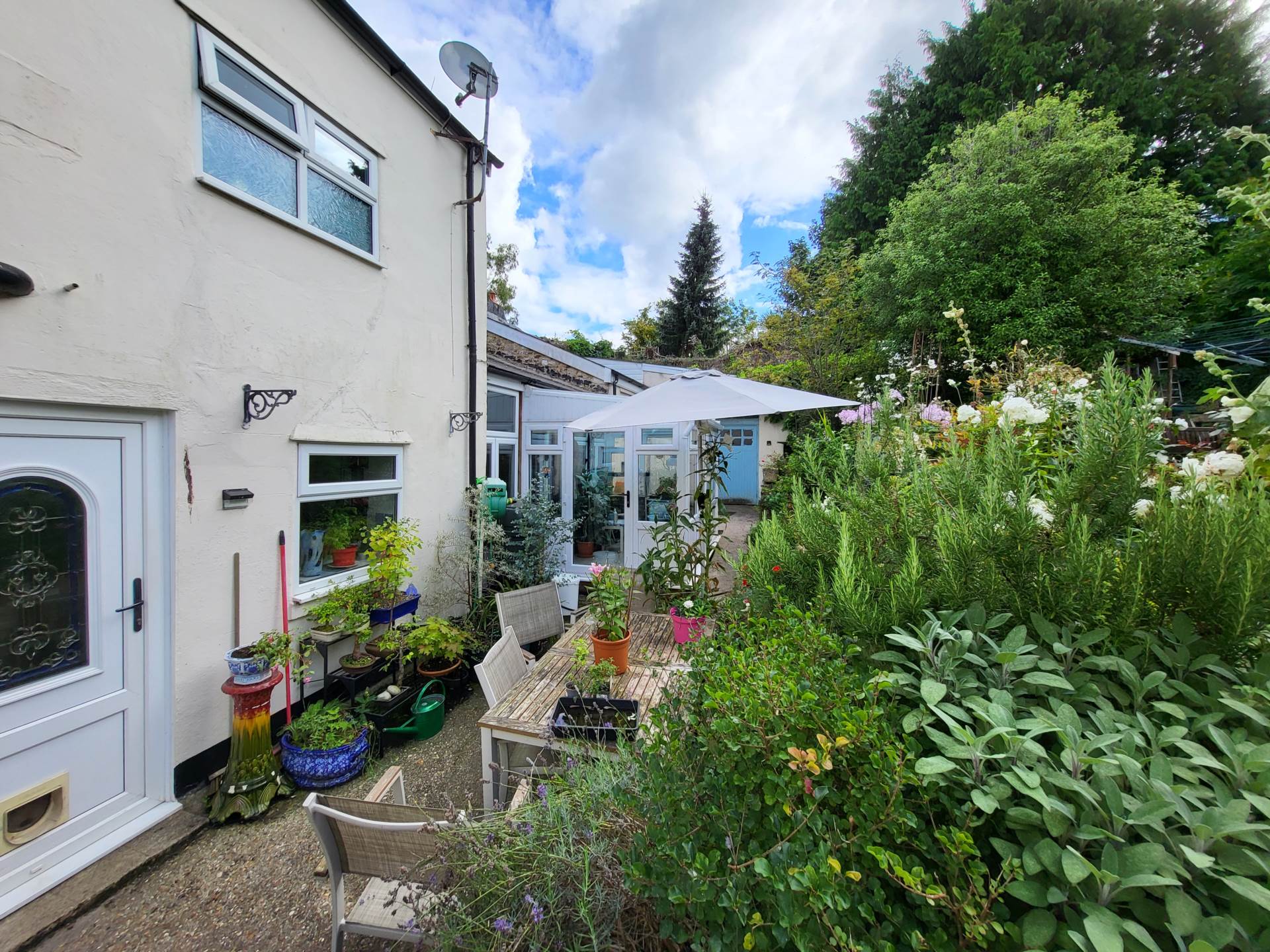 Queen Street, Colyton, Devon, Image 23