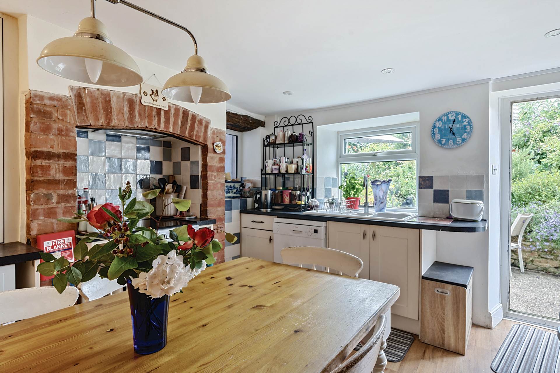 Queen Street, Colyton, Devon, Image 3