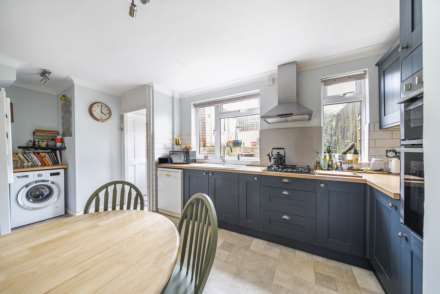Park Rd, Beer. Devon, Image 7