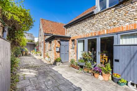 School Lane, Colyton, Devon, Image 1