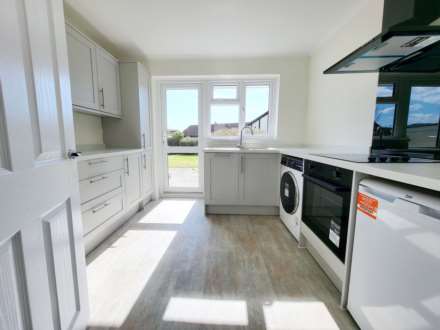 Springfields, Colyton. Devon, Image 3