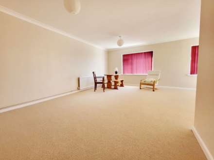 Marlborough Close, Musbury, Axminster, Image 2