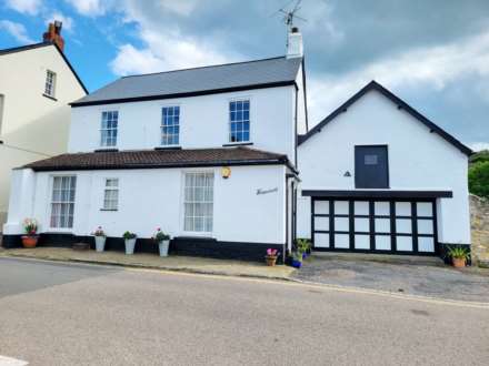 Queens Square, Colyton, Devon