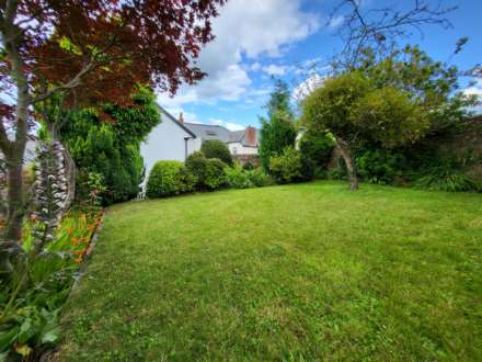 Queens Square, Colyton, Devon, Image 28