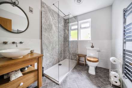 Moonlit Lodge, Chardstock, Devon, Image 14